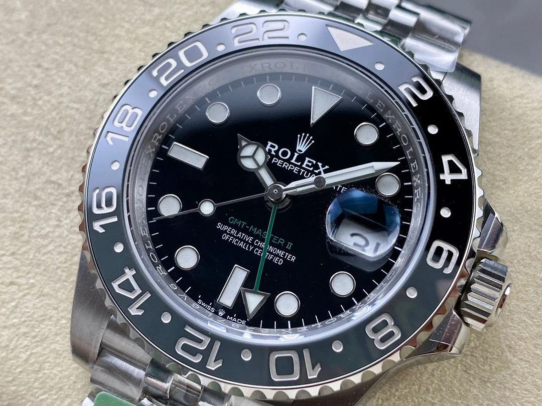 Superclone Rolex GMT-Master II 126710GRNR Bruce Wayne Jubilee 2024 - Image 2