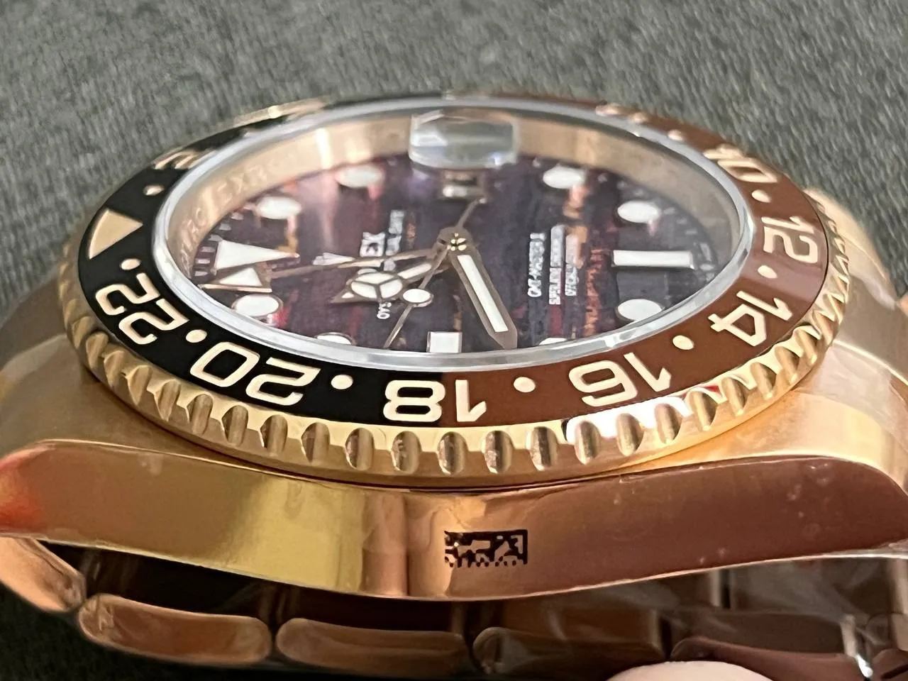 Superclone Rolex GMT-Master II 40 mm 126715CHNR Tiger Iron Dial - Image 10