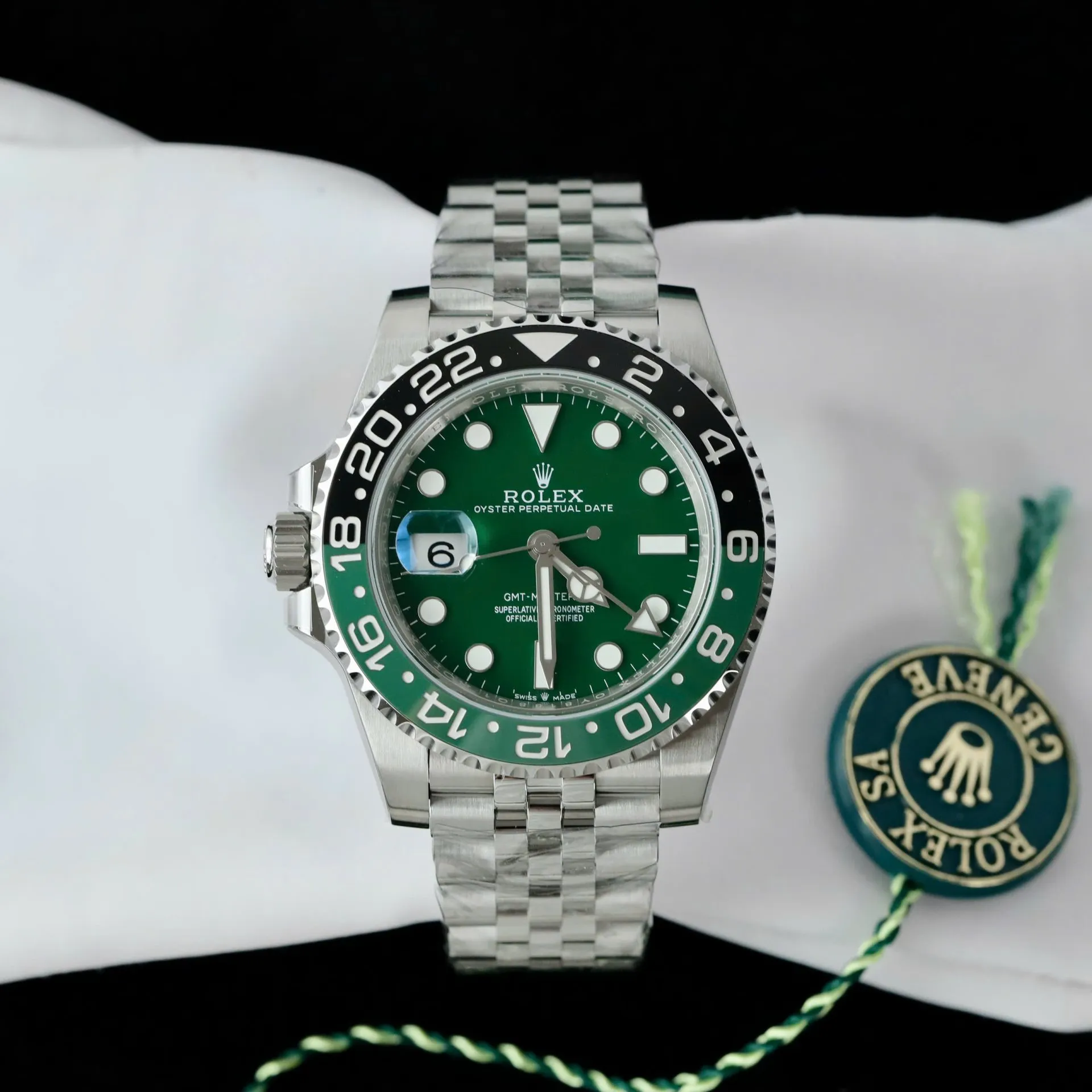Superclone Rolex GMT-Master II 40 mm 126729VTNR Jubilee Absinthe - Image 2