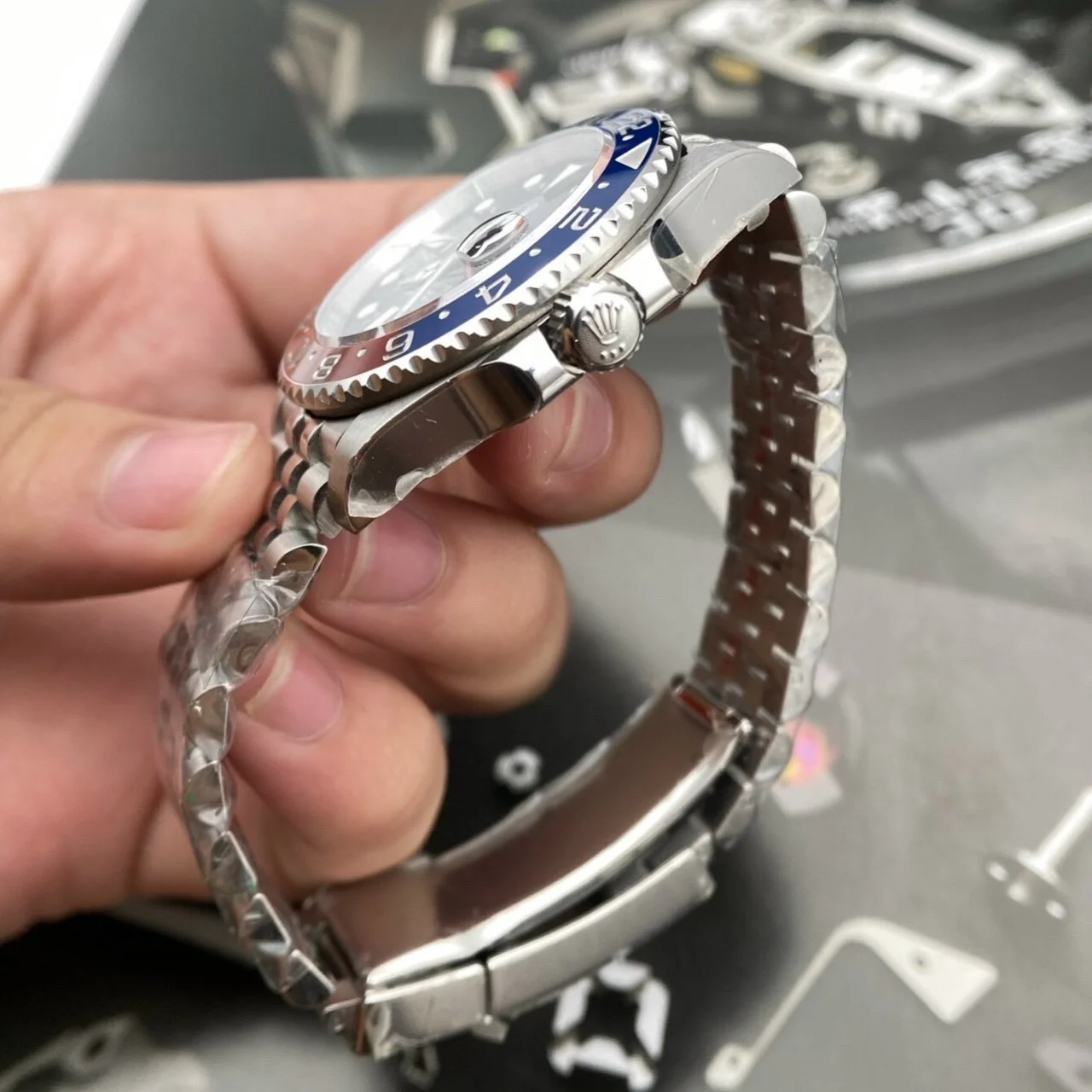 Superclone Rolex GMT-Master II 40mm 126710BLRO Pepsi Jubilee - Image 6