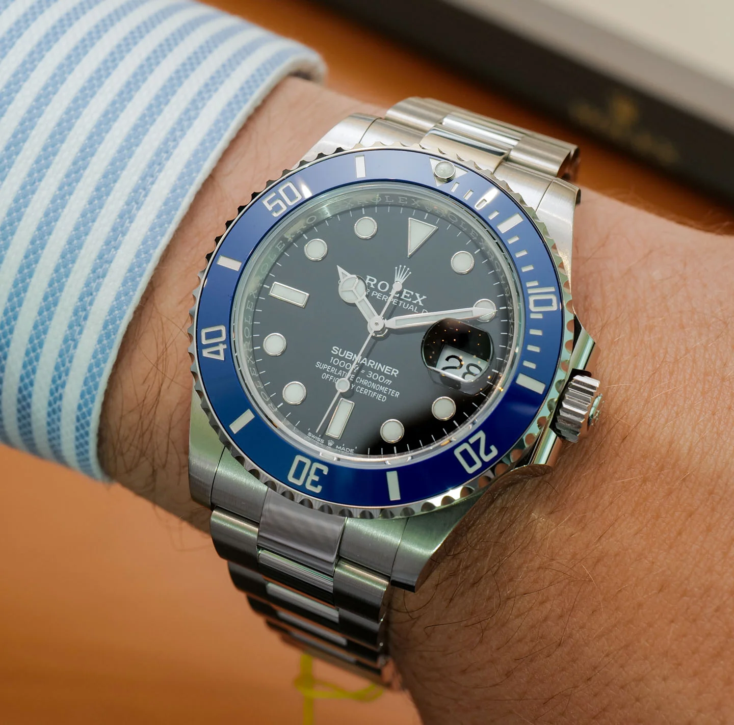 Superclone Rolex Submariner Cookie Monster 41mm Black Dial 126619LB - Image 11