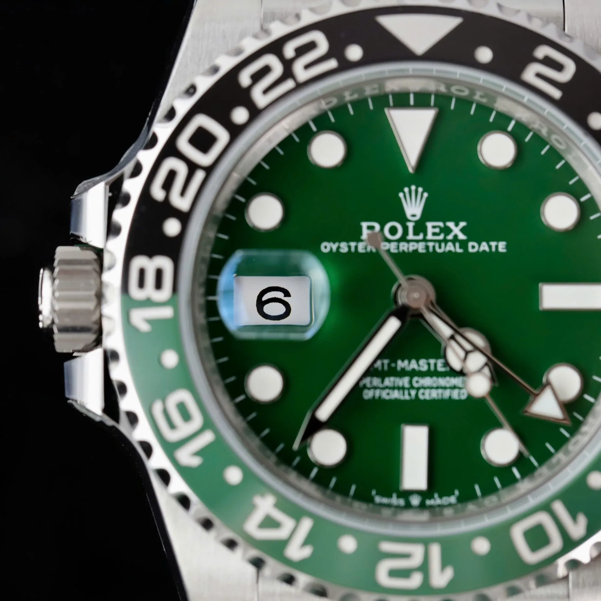 Superclone Rolex GMT-Master II 40 mm 126729VTNR Jubilee Absinthe - Image 7